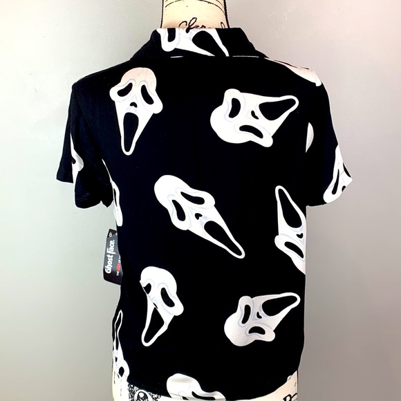 Ghost Face Tie Front Top NEW! Halloween - Picture 7 of 8